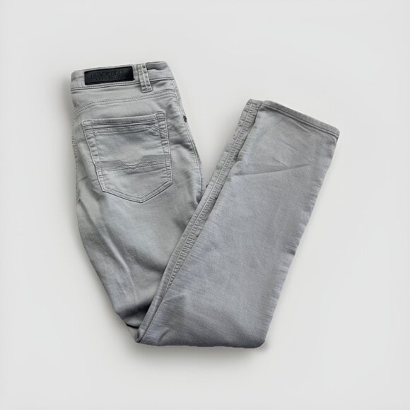 Black Bull Jeans Men’s Sz 33 Light Gray Denim Skinny Fit Slim Straight Casual - Picture 1 of 12